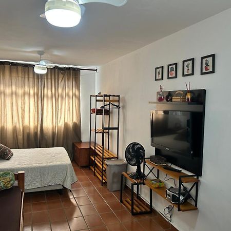 Praia Grande - Aviacao - Apto Estudio - 200 Mts Da Praia المظهر الخارجي الصورة